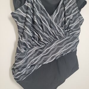 Nautical Black, Grey and White Women's 2 Piece Bathing Suite 3X NWOT